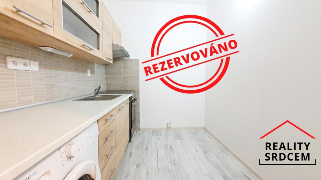 Pronájem zrekonstruovaného bytu 1+0, 32 m2, ul. Novodvorská, Frýdek-Místek