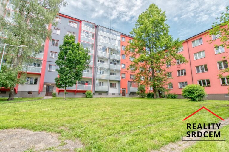 pronajem-bytu-Karvina-realitni-maklerka-Nela-Lesnakova-Matuskova-1.jpg