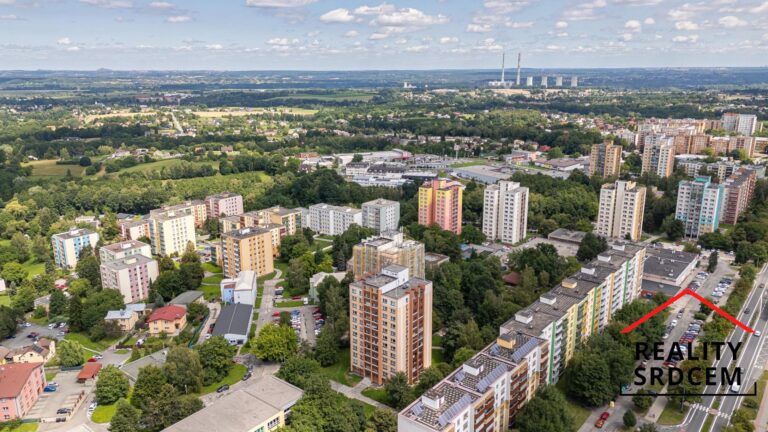 Ing.-Nela-Lesnakova-Matuskova-realitni-maklerka-prodej-bytu-11-ul.-Energetiku-Orlova-4