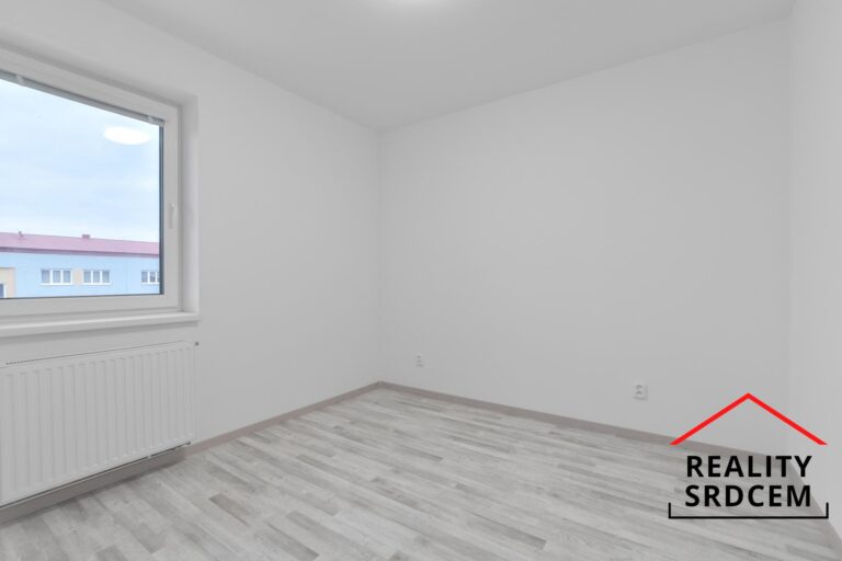Katerina-Pavlu-realitni-makler-prodej-pronajem-nemovitosti-realitni-kancelar-delame-reality-srdcem-O