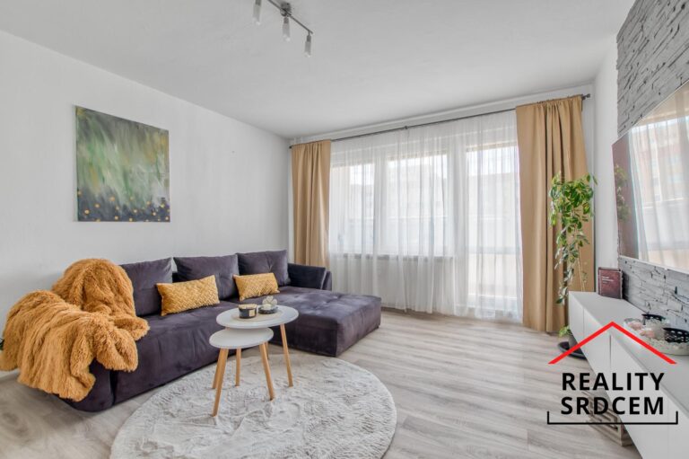Katerina-Pavlu-realitni-makler-prodej-pronajem-nemovitosti-realitni-kancelar-delame-reality-srdcem-O