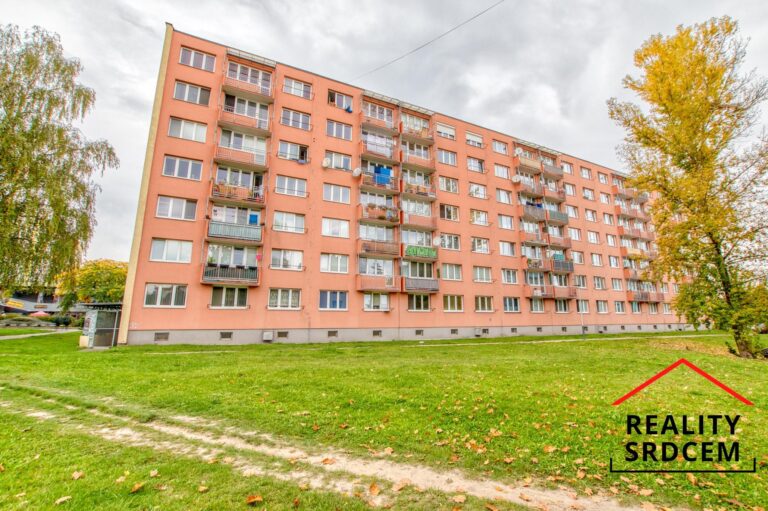 Katerina-Pavlu-realitni-makler-prodej-pronajem-nemovitosti-realitni-kancelar-delame-reality-srdcem-O